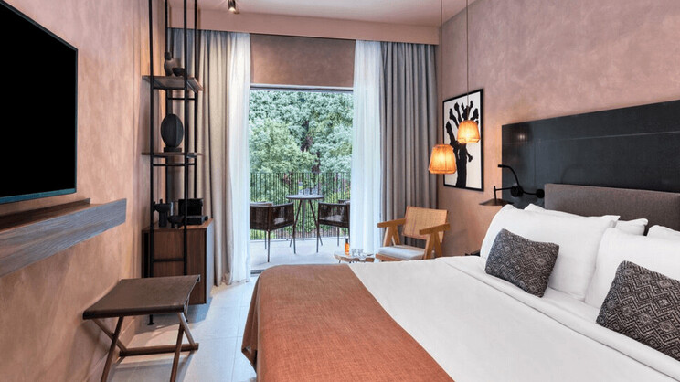 Domes of Corfu, Autograph Collection